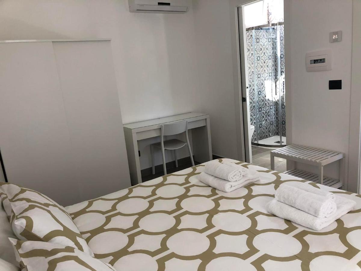 Farau B&B Messina Eksteriør bilde