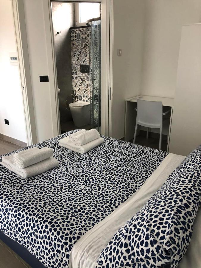 Farau B&B Messina Eksteriør bilde