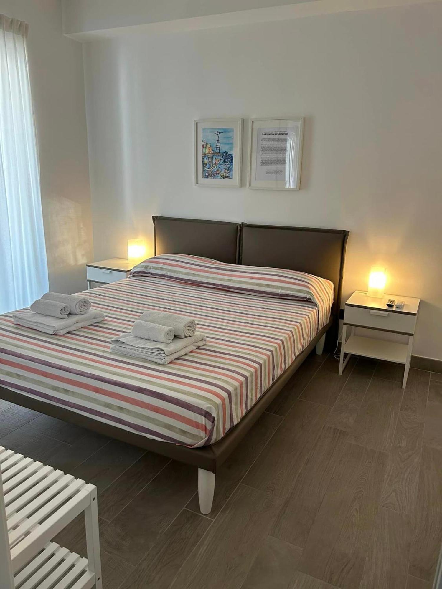 Farau B&B Messina Eksteriør bilde